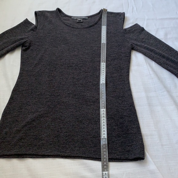 ✨2 for $25 FRENCH CONNECTION cold shoulder shirt | size M - Picture 8 of 8